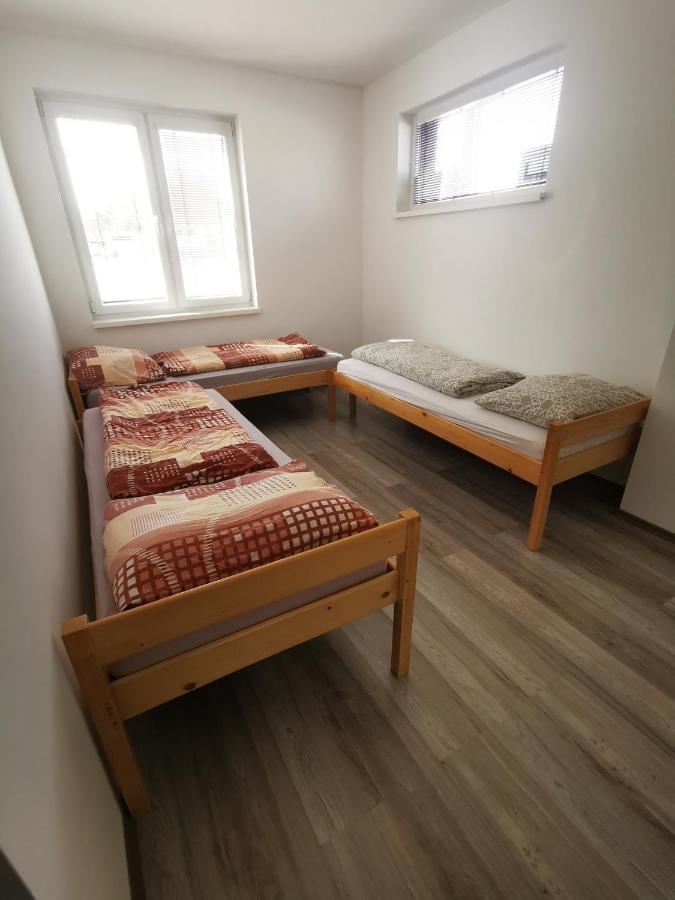 Apartment J&D Dunajská Streda Buitenkant foto